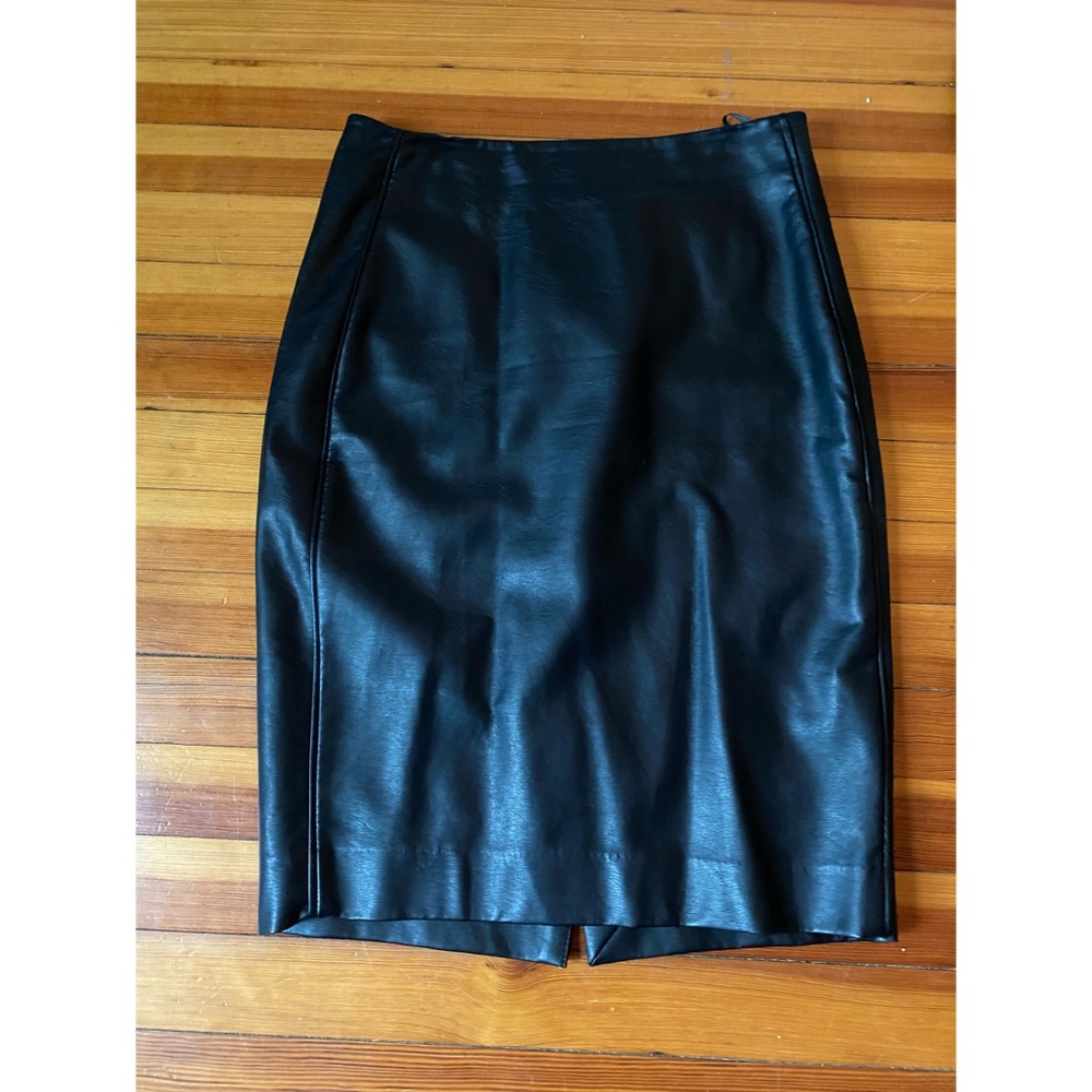 Leather pencil skirt
